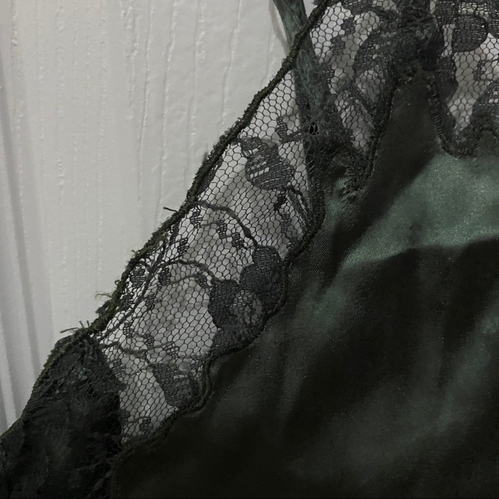 Urban outfitters emerald green slip tank - Picture 3 of 6